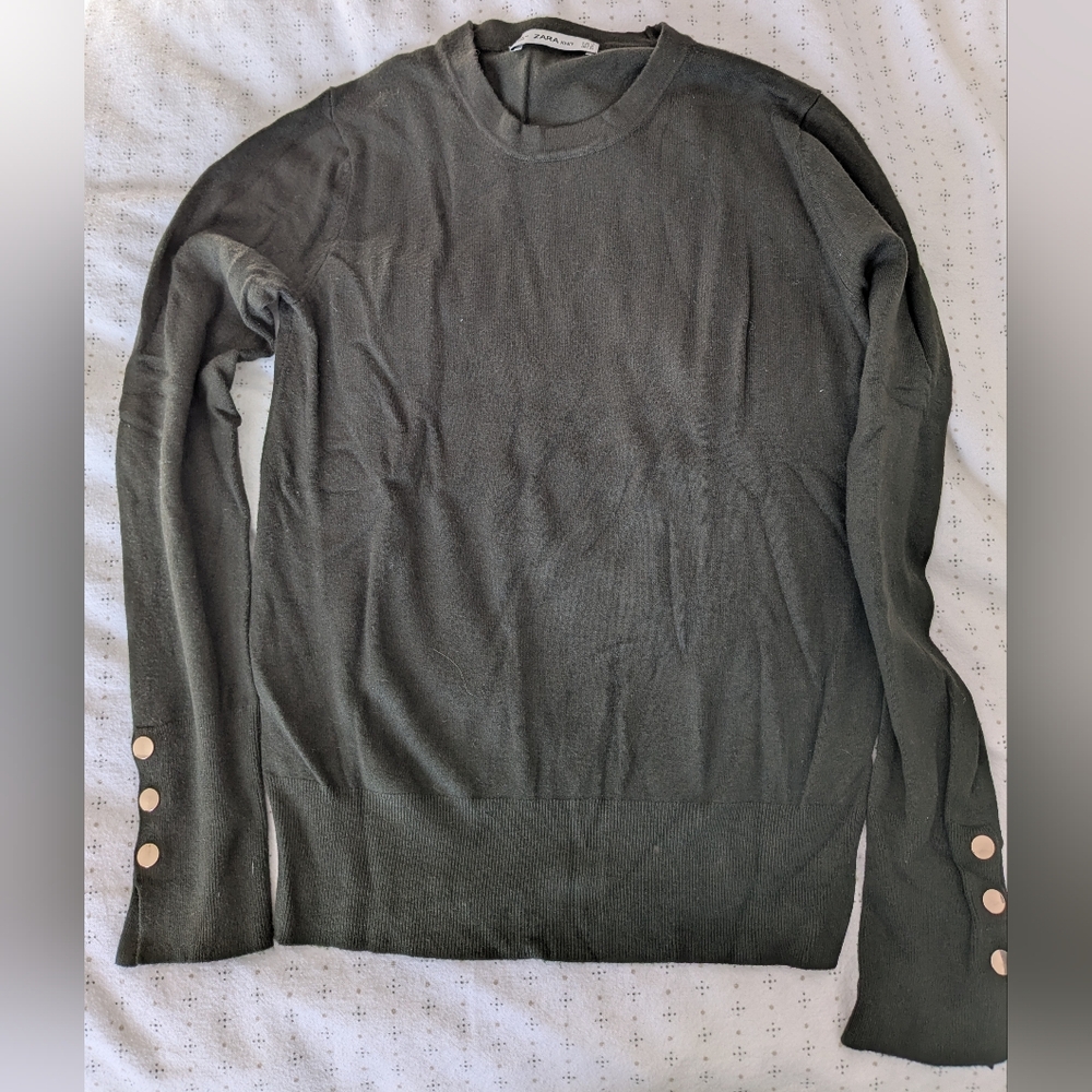 Zara Womens Olive Crewneck Sweater With Gold Buttons